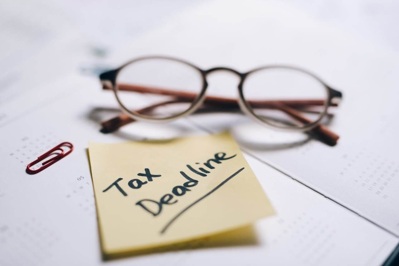 Umbrella Employees with Limited Company Reviewing P11D Tax Deadline Before 6th July UK Compliance Reminder